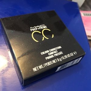 Mac prep + prime CC compact